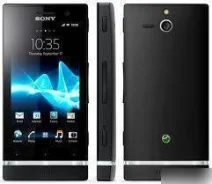 Sony Xperia U. �/�