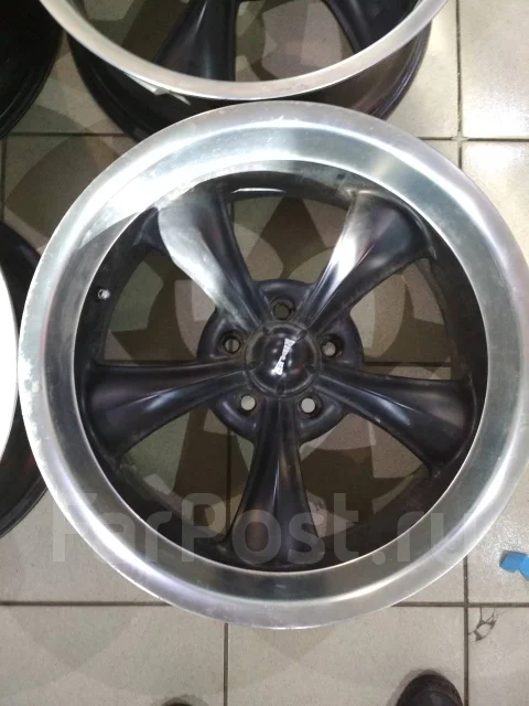 Ridler. 8.0x18", 5x114.3, ET0, �� 83���. ����