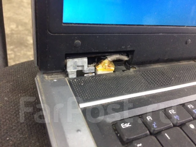 Asus F3S. 1,8����, ��� 1024 ��, ���� 160���, WiFi: 1, Bluetooth: 1 ����