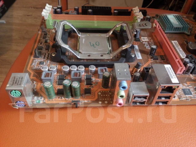 Socket AM2+ ����