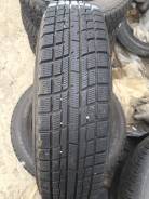 Yokohama Ice Guard IG30. Зимние, без шипов, 2012 год, износ: 10%, 4 шт