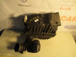 Корпус воздушного фильтра. Toyota Nadia, SXN10