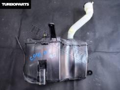 Бачок стеклоомывателя. Toyota Mark II, GX90, JZX90, JZX90E, JZX91, JZX91E, LX90, LX90Y, SX90 Toyota Cresta, GX90, JZX90, JZX91, LX90, SX90 Toyota Chas...