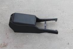 Подлокотник. Mercedes-Benz E-Class, W210
