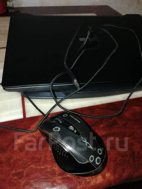 Asus ROG. 15.6", 2,5����, ��� 8 ��, ���� 256���, WiFi: 1, Bluetooth: 1. ��� ����� �� ���������� ����