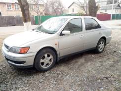 Toyota Vista. Без водителя