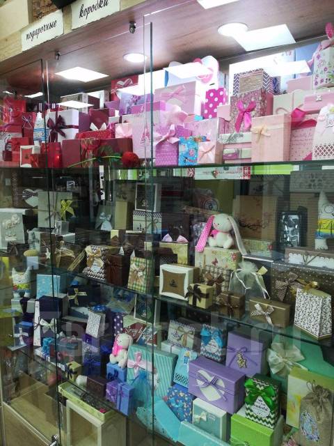 Продам точку по упаковке подарков и сувенирной продукции в центре во ...