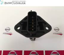 Датчик расхода воздуха. Nissan: Wingroad, X-Trail, Terrano, Maxima, Crew, Elgrand, Presage, Serena, Primera, Avenir, Prairie, Sunny, Almera, Liberty...
