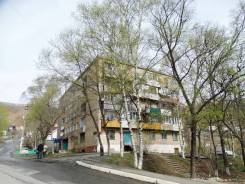 Комната, улица Верхне-Морская 10. Рыбный порт, агентство, 13 кв. м. Дом снаружи