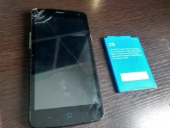 ZTE Blade L370. �/� ����