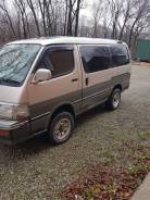 Toyota Hiace. автомат, 4wd, 3.0, дизель, 80 000 тыс. км, нет птс