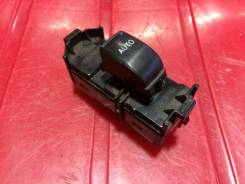 Кнопка стеклоподъемника. Toyota Ipsum, ACM21, ACM21W, ACM26, ACM26W Toyota Voxy, AZR60, AZR60G, AZR65, AZR65G Toyota Noah, AZR60, AZR60G, AZR65, AZR65...