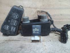 Блок предохранителей. Toyota: Corona, Regius Ace, Lite Ace, Windom, Scepter, Aristo, Sprinter Trueno, Corolla, Tercel, Dyna, Raum, Stout, Vista, Sprin...