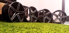 Sakura Wheels 3180. 7.5x17", 5x114.3, ET45, �� 73,1���. ����