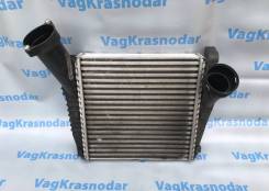 Интеркулер. Volkswagen Touareg, 7L6, 7LA, 7P5, 7P6 Audi Q7, 4LB Двигатели: AXQ, AYH, AZZ, BAA, BAC, BAN, BAR, BGU, BHK, BHL, BJN, BKJ, BKL, BKS, BKW...