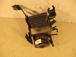 Насос abs. Opel Astra, L35, L48 Двигатели: Z13DTH, Z14XEL, Z14XEP, Z16XE1, Z16XEP, Z17DTH, Z17DTL, Z18XE, Z18XER, Z19DT, Z19DTH, Z19DTJ, Z19DTL, Z20LE...