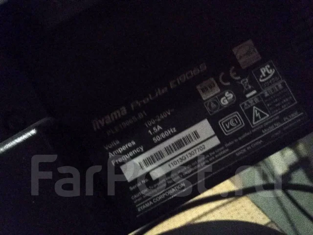 iiyama. 19" ����