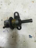 Регулятор давления топлива. Mazda: Eunos 500, Premacy, Familia, Familia S-Wagon, 323, Capella Двигатели: FPDE, FP
