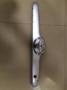Накладка крышки багажника. Toyota Corolla