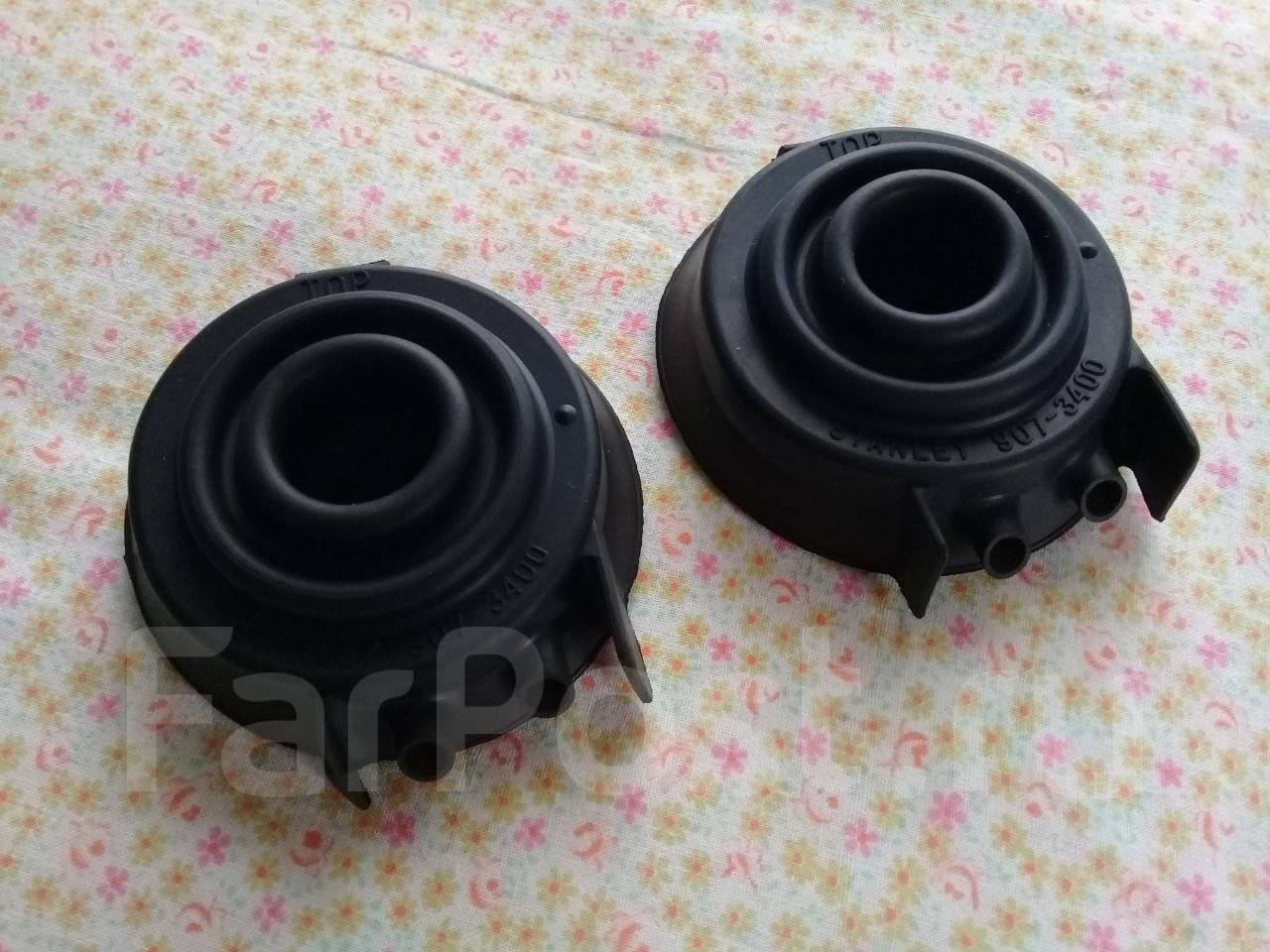 Пыльник лампы фары фольксваген поло седан 2012. Пыльник лампы фары. Пыльник лампы фары. Пыльник фары мицубиси лансер 9. Пыльник фары r33.