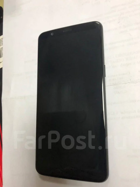 OnePlus 5T. �/� ����