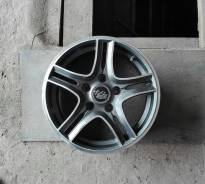 SSW. 6.5x15", 5x100.00, ET40