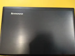 Lenovo V580c. 15.6", 3 000����, ��� 8 ��, ���� 500���, WiFi: 1, Bluetooth: 1, ����������� �� 2��. ����
