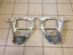 Крепление бампера. Ford Focus, CB4 Двигатели: AODA, AODB, ASDA, ASDB, HWDA, HWDB, HXDA, HXDB, KKDA, KKDB, QQDB, SHDA, SHDB, SHDC, SIDA
