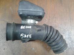 Патрубок воздухозаборника. Toyota: Sprinter, Corolla Spacio, Sprinter Carib, Corolla Levin, Sprinter Trueno, Corolla, Sprinter Marino, Corolla Ceres Д...