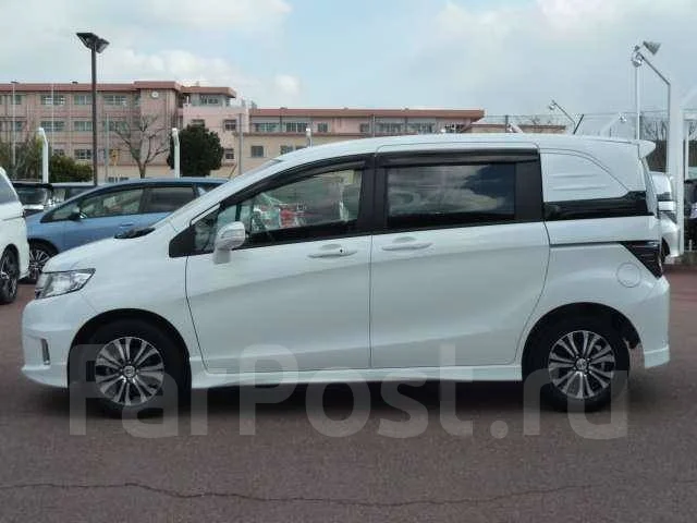 Honda Freed Spike. �������, ��������, 1.5 (118��.�.), ������, 41 000����. ��, �/�. ��� ����� �� ������������ ����