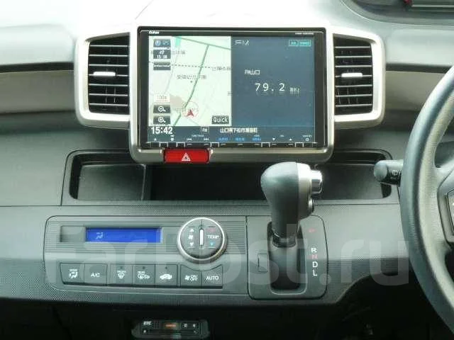 Honda Freed Spike. �������, ��������, 1.5 (118��.�.), ������, 41 000����. ��, �/�. ��� ����� �� ������������ ����