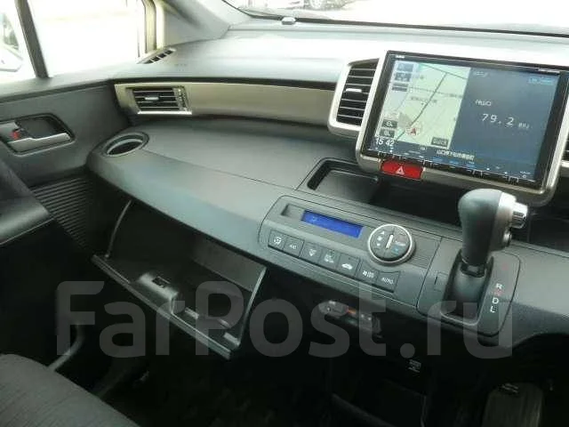 Honda Freed Spike. �������, ��������, 1.5 (118��.�.), ������, 41 000����. ��, �/�. ��� ����� �� ������������ ����