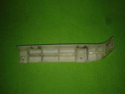 Крепление бампера. Nissan Bluebird Sylphy, FG10, QG10, QNG10, TG10 Nissan Pulsar, N16 Nissan Sunny, G10 Двигатели: QG15DE, QG18DE, QR20DD, QG13DE, QG1...