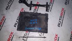 Крепление аккумулятора. Toyota Harrier, ACU30, ACU30W, ACU35, ACU35W, GSU30, GSU30W, GSU31, GSU31W, GSU35, GSU35W, GSU36, GSU36W, MCU30, MCU30W, MCU31...