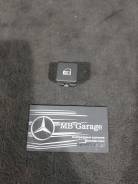 Кнопка центрального замка. BMW 7-Series, E38 BMW 5-Series, E39 Двигатели: M47D20, M51D25, M51D25TU, M52B20, M52B25, M52B28, M54B22, M54B25, M54B30, M5...