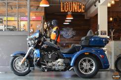 Harley-Davidson Tri Glide Ultra FLHTCUTG. 1 745 куб. см., исправен, птс, без пробега
