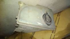 Бачек омывателя. Toyota: Sprinter, Corolla Spacio, Sprinter Carib, Corolla Levin, Sprinter Trueno, Corolla, Sprinter Marino, Corolla Ceres Двигатели...