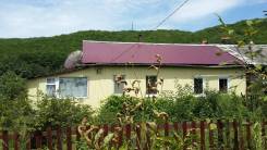 Продам деревянный дом 64 кв. м в с. Таёжка. Ул. Советская, р-н с. Таёжка, площадь дома 64 кв. м., скважина, электричество 8 кВт, отопление твердотопли...
