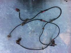 Датчик abs. Infiniti I30, CA33 Infiniti I35, CA33 Nissan Maxima, A33B, CA33 Nissan Cefiro, A33, PA33 Двигатели: VQ30DE, VQ20DE, VQ25DD
