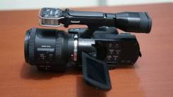 Sony NEX-VG30E. 15 - 19.9 Мп, с объективом