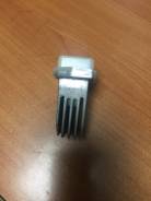 Реостат печки. Subaru R2, RC1, RC2 Subaru Impreza, GD2, GD3, GD9, GDA, GDB, GG2, GG3, GG9, GGA, GGB Subaru R1, RJ1, RJ2 Subaru Stella, RN1, RN2 Двигат...
