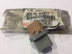 Патрон лампы. Toyota: Yaris, Echo Verso, Platz, ist, Vitz, XA, Scion, Echo, Yaris Verso, Funcargo, Raum, Belta Двигатели: 1NDTV, 1NZFE, 1SZFE, 2NZFE...
