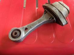 Подушка двигателя. Volkswagen Bora, 1J2, 1J6 Volkswagen New Beetle Volkswagen Golf, 1J1, 1J5 Volkswagen Beetle, 1C1, 1C9, 1Y7, 9C1, 9G1 Audi S3, 8L1 A...