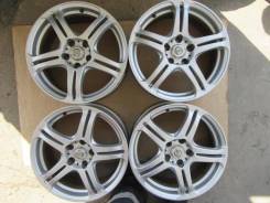 Nissan. 7.0x17, 5x114.30, ET40, ЦО 66,1 мм.