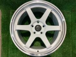 RAYS VOLK RACING TE37. 9.0x17", 5x114.30, ET30, ЦО 73,1 мм.