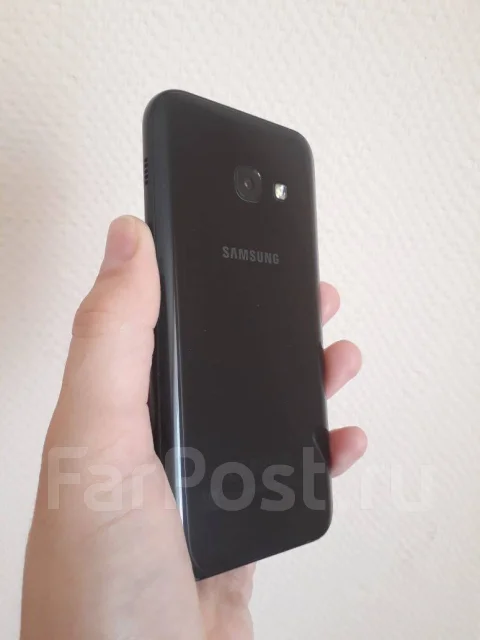 Samsung Galaxy A3 2017. �/�, ������, 4G LTE, Dual-SIM ����