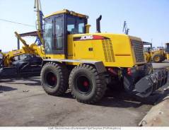 Xcmg GR215A. Грейдер XCMG GR215A, 10 000 куб. см.