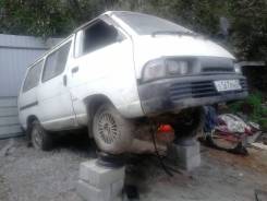 Toyota Town Ace. CR27, 2C