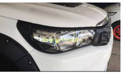 Накладка на фару. Toyota Hilux Pick Up, GUN125, GUN125L, GUN126L Toyota Hilux Двигатели: 1GDFTV, 2GDFTV