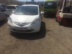 Honda Fit. Без водителя